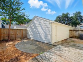 2960 Gessner Road, Houston TX 77080