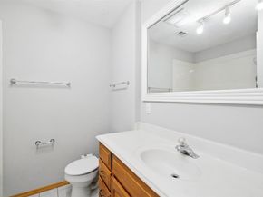 2960 Gessner Road, Houston TX 77080