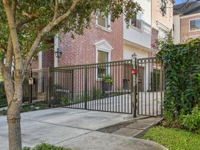 1547 Nevada Street, Houston TX 77006