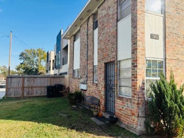 8219 Corinth Street, Houston TX 77051