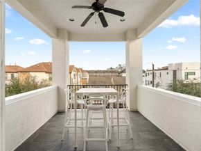 1605 Knox Street B, Houston TX 77007