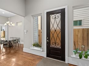 1605 Knox Street B, Houston TX 77007