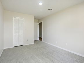 9850 Sageroyal Lane, Houston TX 77089