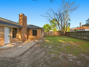 9850 Sageroyal Lane, Houston TX 77089