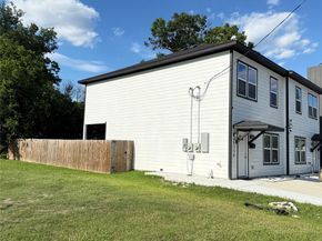 4511 REED Road, Houston TX 77051