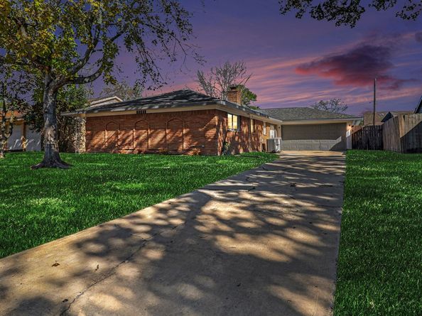 11219 Sagehill Drive, Houston TX 77089