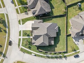 18935 Wild Thornberry Drive, Tomball TX 77377