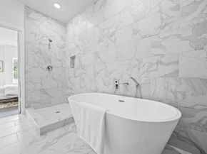 6721 Saint Augustine Street, Houston TX 77021