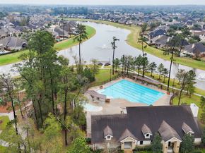 32027 Autumn Orchard Lane, Conroe TX 77385