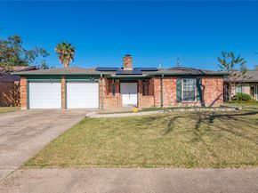 13727 Oleoke Lane, Houston TX 77015