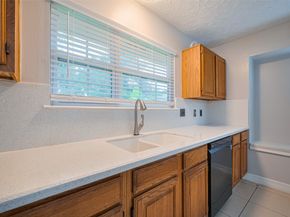 3714 Parkridge Glen Drive, Houston TX 77082