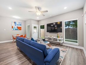 5023 Mallow Street A/B, Houston TX 77033