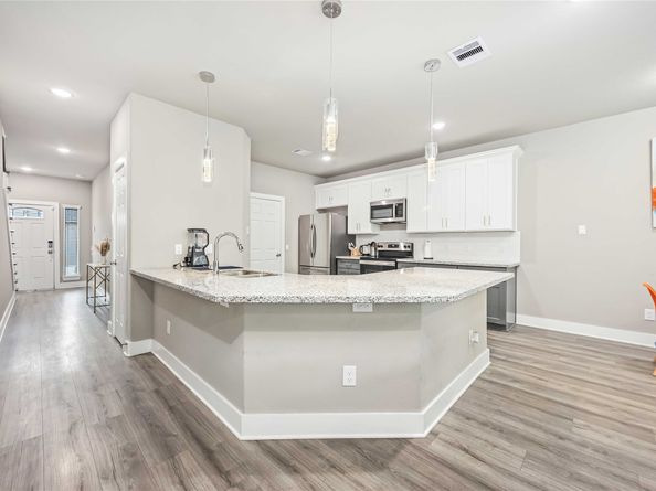 5023 Mallow Street A/B, Houston TX 77033