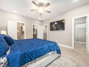 5023 Mallow Street A/B, Houston TX 77033