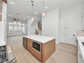 4819 Austin Street B, Houston TX 77004