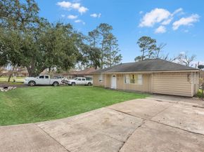 838 Rosewick Street, Houston TX 77015