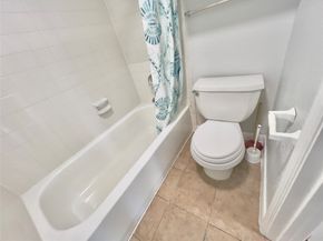 2750 Holly Hall Street 602, Houston TX 77054