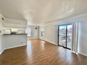 2750 Holly Hall Street 602, Houston TX 77054