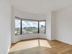 2001 Holcombe Boulevard 1403, Houston TX 77030