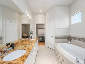 5639 Petty Street, Houston TX 77007