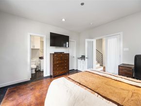 5639 Petty Street, Houston TX 77007