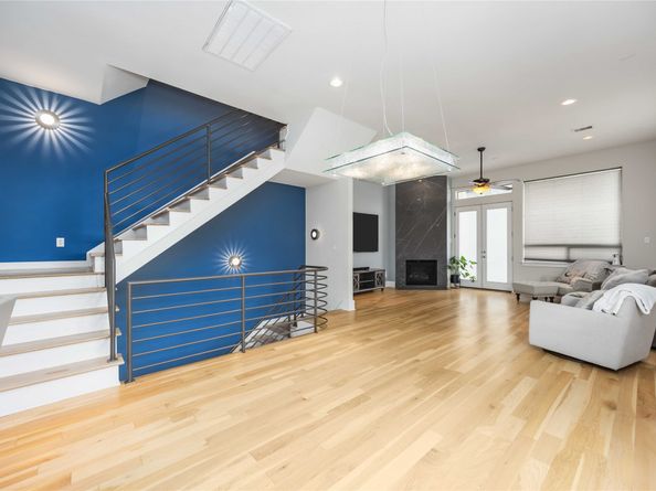 5639 Petty Street, Houston TX 77007