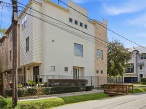 5639 Petty Street, Houston TX 77007