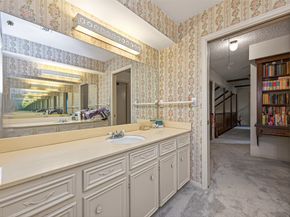 5918 Lodge Creek Drive, Houston TX 77066