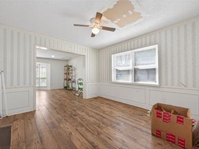 5918 Lodge Creek Drive, Houston TX 77066