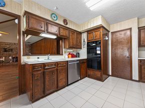 5918 Lodge Creek Drive, Houston TX 77066