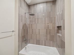 1614 Cheshire Lane, Houston TX 77018