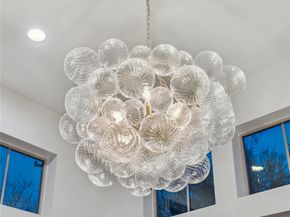 1614 Cheshire Lane, Houston TX 77018