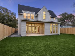 1614 Cheshire Lane, Houston TX 77018