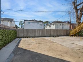 2410 Truxillo Street, Houston TX 77004