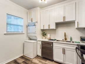 2410 Truxillo Street, Houston TX 77004