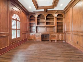 9206 Westview Drive, Houston TX 77055