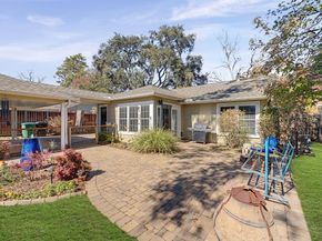 1507 Sue Barnett Drive, Houston TX 77018