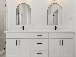 5903 Doolittle Blvd, Houston TX 77033