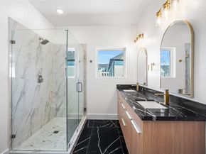 3405 Baer Street, Houston TX 77020