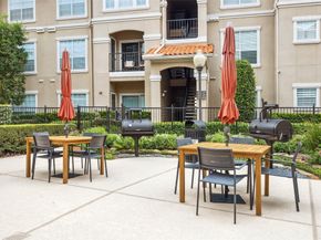 3231 Allen Parkway Parkway 1115, Houston TX 77019