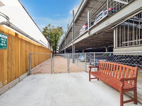 3231 Allen Parkway Parkway 1115, Houston TX 77019