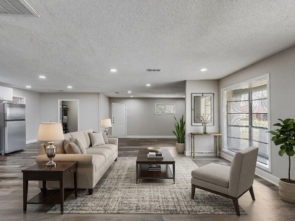 8502 Richcroft Street, Houston TX 77029