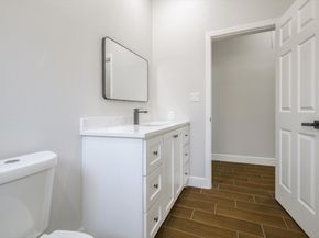 8233 Sterlingshire Street, Houston TX 77078