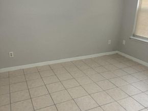 9809 Richmond Avenue G12, Houston TX 77042