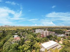 101 Westcott Street 1202, Houston TX 77007