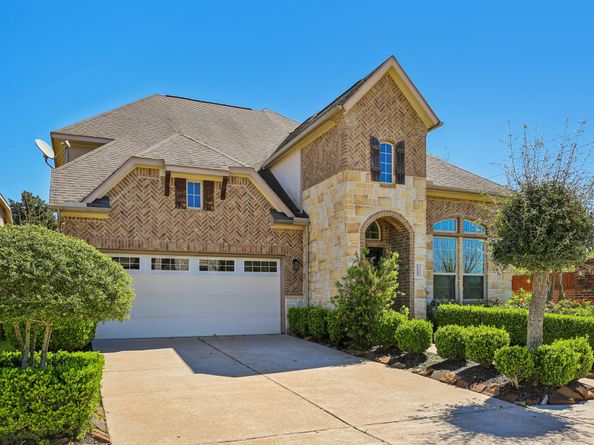 1123 Penny Worth Drive, Sugar Land TX 77479