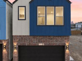 328 Janisch C, Houston TX 77018