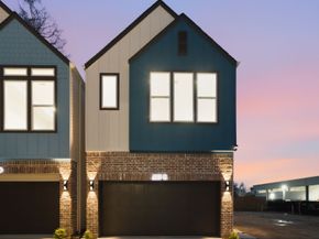 328 Janisch C, Houston TX 77018