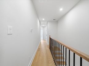 328 Janisch C, Houston TX 77018