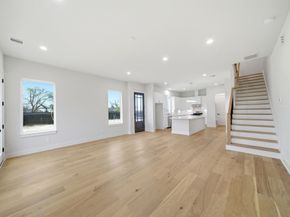 328 Janisch C, Houston TX 77018